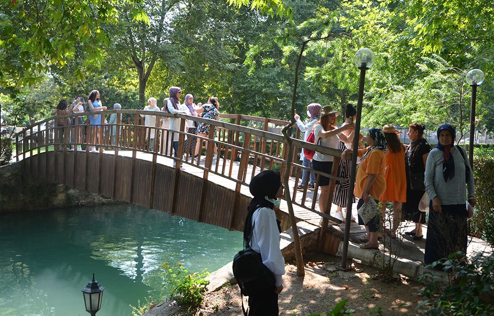 Kozan’da yılın ilk turist kafilesi coşkusu  