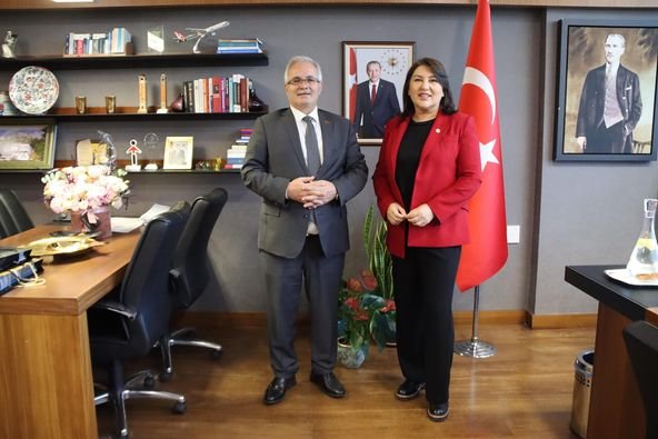 Milletvekilimiz Sunay Karamık'a hayırlı olsun ziyareti 