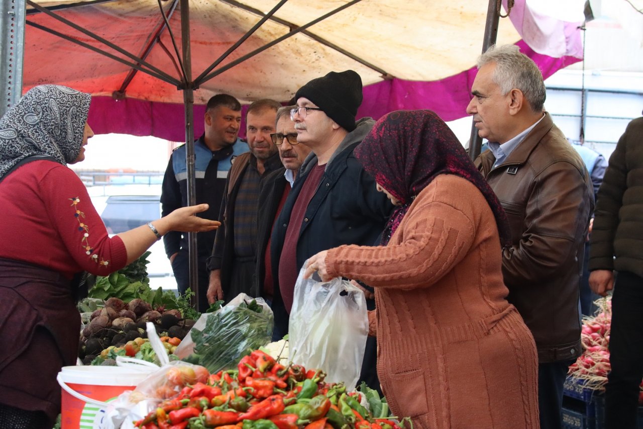 Bizim dilimiz daima gönül dili...