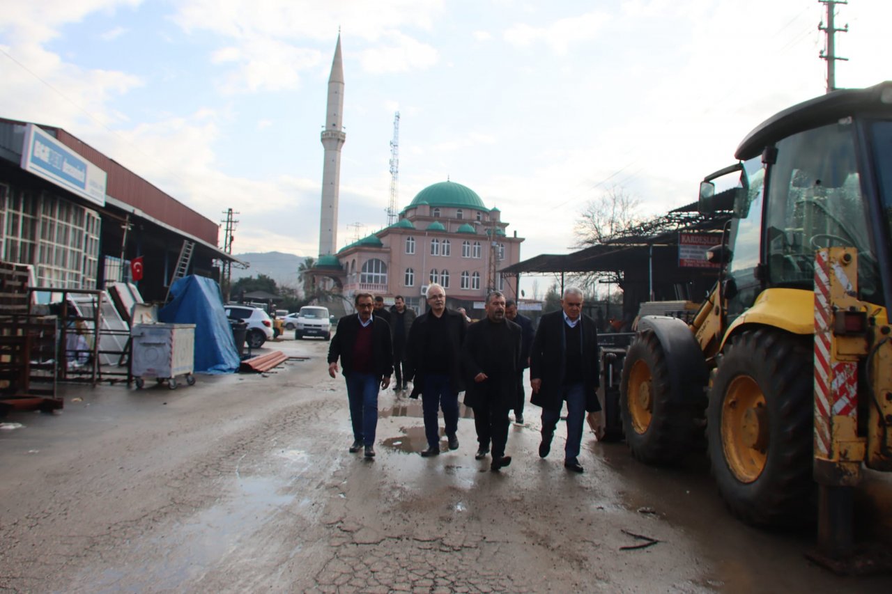 Bu Şehir, Bizim Sevdamızı Anlar...